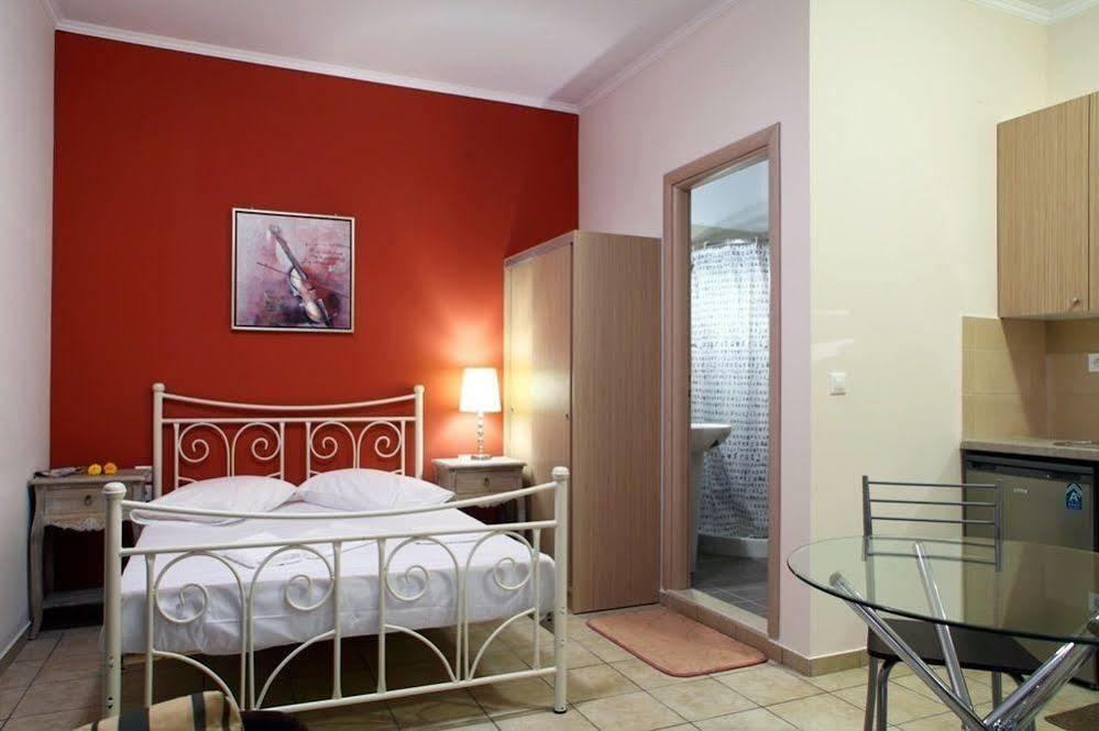 Apartahotel Avra 2*