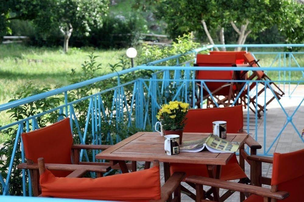 Avra Apartahotel 2*